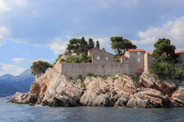 Sveti Stefan adası ve Karadağ 'da tatil beldesi