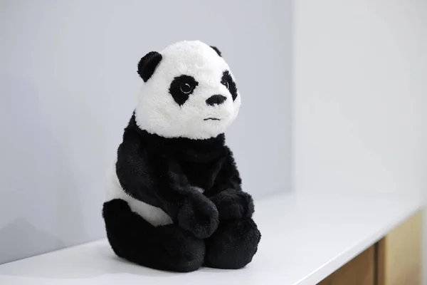 Plush Toy Panda Sits Shelf — Stock Photo, Image