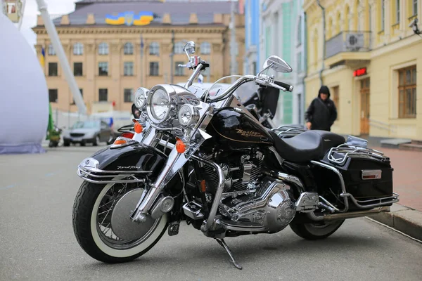 Kiev Ucrania Abril 2019 Motorcycle Harley Davidson Road King —  Fotos de Stock