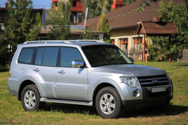 Kiew Ukraine August 2021 Geländewagen Mitsubishi Pajero — Stockfoto