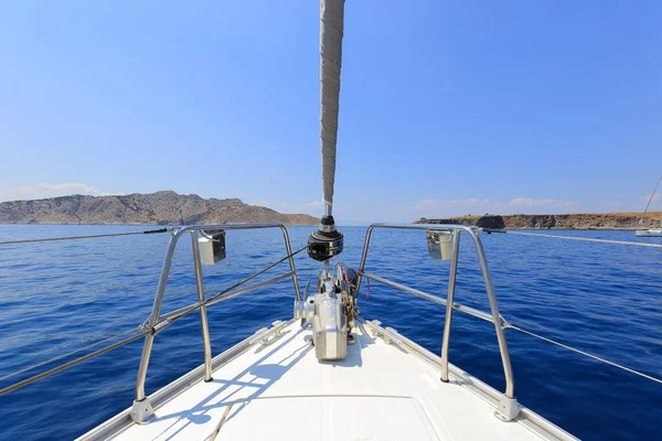 Bow Sailing Yacht View Sailboat — Foto de Stock