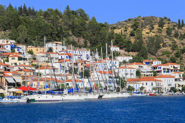 Ilha Grega Poros Com Barcos Casas — Fotografia de Stock