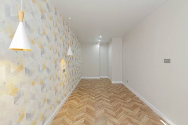 Dairenin içindeki boş oda.