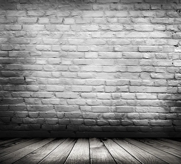 レンガの壁と木製の床でビンテージ ルーム — ストック写真