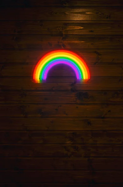 Led Neon Rainbow Hanging Wooden Wall — Zdjęcie stockowe