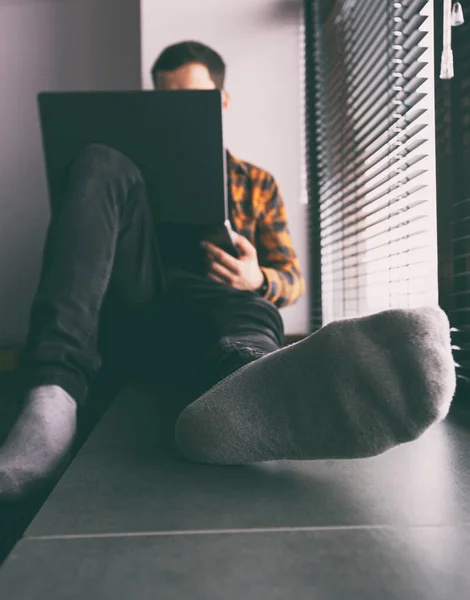 Young Man Working Laptop Computer While Sitting Coworking Space Freelance — Stok fotoğraf