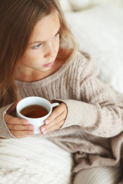 çay içme çocuk