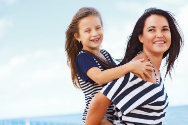 mutlu bir aile Plajı