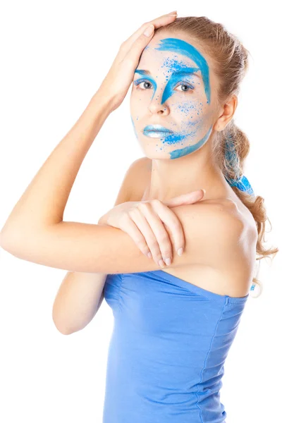 Una mujer con un maquillaje inusual en el estudio — Foto de Stock