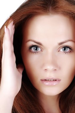 genç kadının yüzü