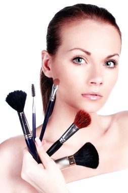 kadın fırçaları ile