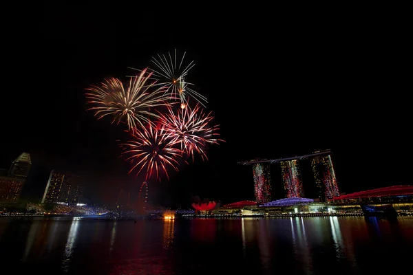 Fuegos artificiales de Singapur — Foto de Stock