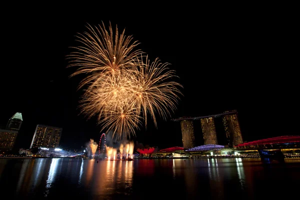 Fuegos artificiales de Singapur — Foto de Stock