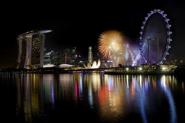 Szingapúr tűzijáték — Stock Fotó