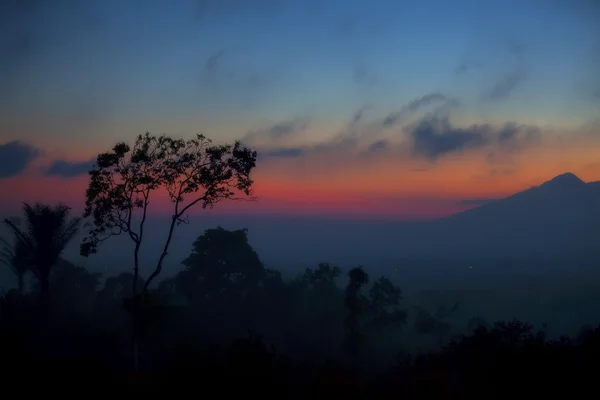 Puesta de sol sobre Bali — Foto de Stock