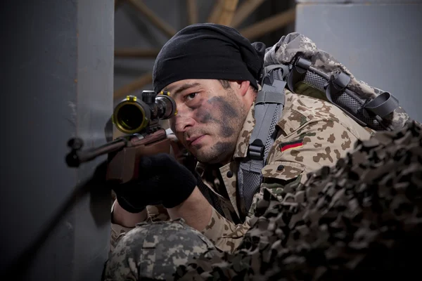 Sniper aiming — Stock Photo, Image