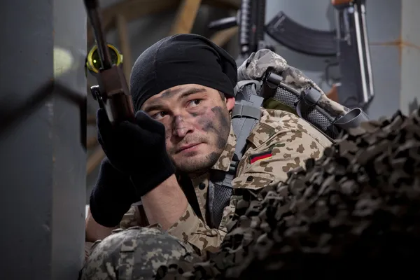 Sniper in waiting position — Stock Photo, Image