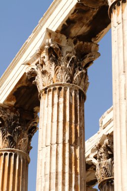 Atina'da olympian zeus Tapınağı