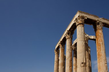 Atina'da olympian zeus Tapınağı