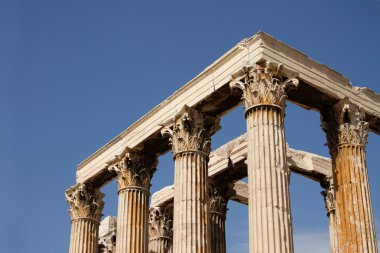Atina'da olympian zeus Tapınağı