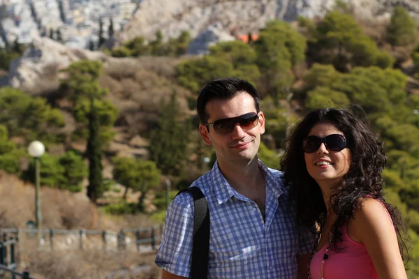 Couple faire du tourisme à Athènes — Photo