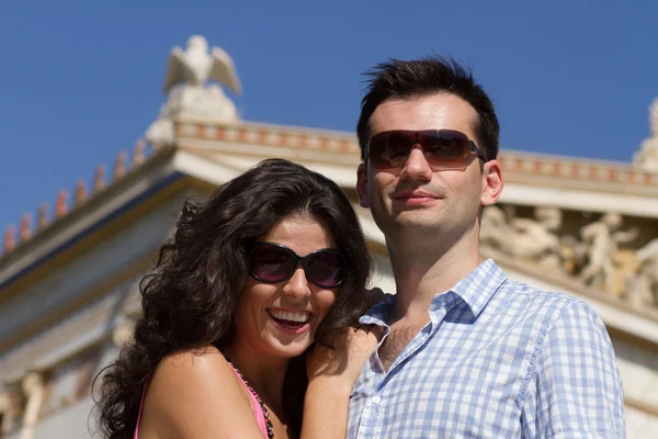 Casal fazer turismo em Atenas — Fotografia de Stock
