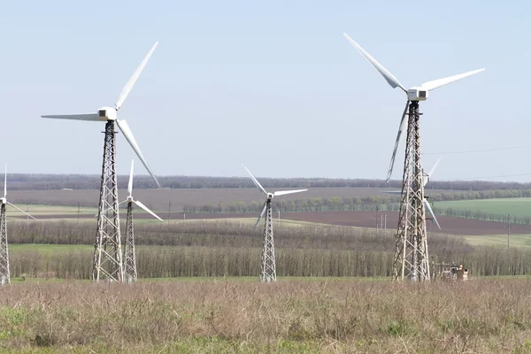 Turbinas eólicas que geram electicidade — Fotografia de Stock