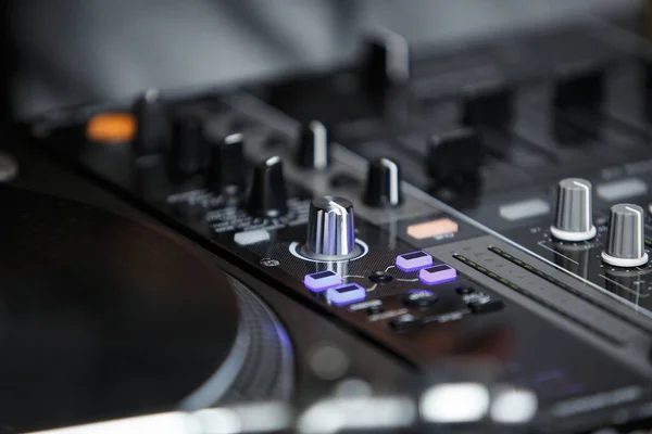 Professionell Ljudmixer Enhet Ljud Mixning Controller Scenen Nattklubb — Stockfoto