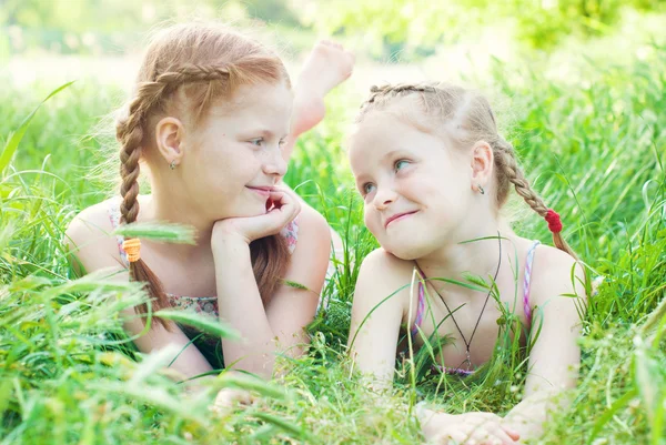 Niños felices — Foto de Stock