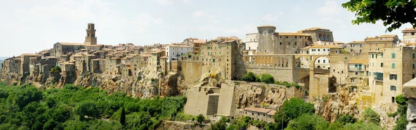 Vedere panoramică asupra unui oraș din Pitigliano — Fotografie, imagine de stoc