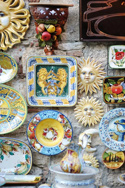 Tradycyjna włoska ceramika — Zdjęcie stockowe