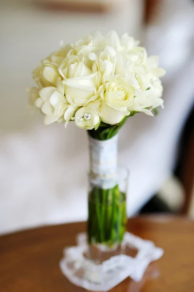 Belo monte de flores de casamento — Fotografia de Stock