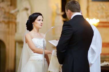 Gelin ve Damat Düğün töreni sırasında