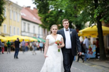 mutlu gelin ve damat