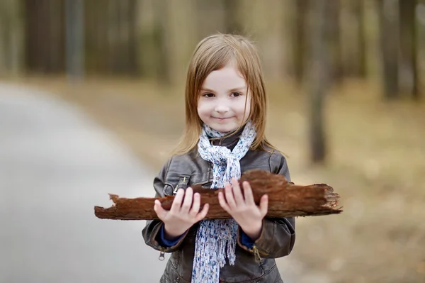 Schattig meisje plezier — Stockfoto