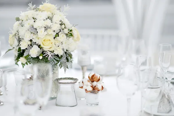 Table set for an event party or wedding reception — Stock Photo, Image