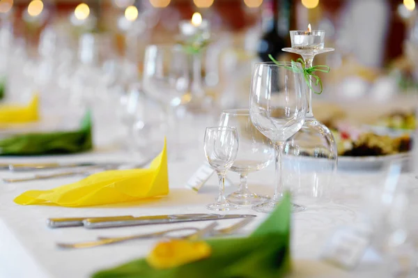 Zestaw stołowy dla imprezy — Zdjęcie stockowe