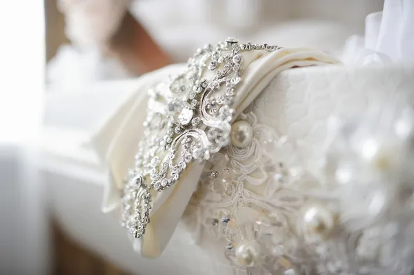 Vestido de noiva decoração close up — Fotografia de Stock
