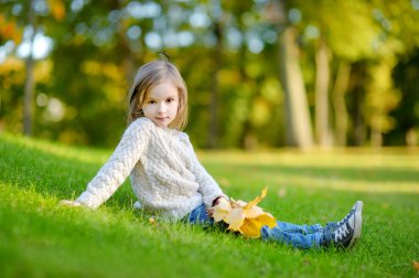 sonbahar günü kız