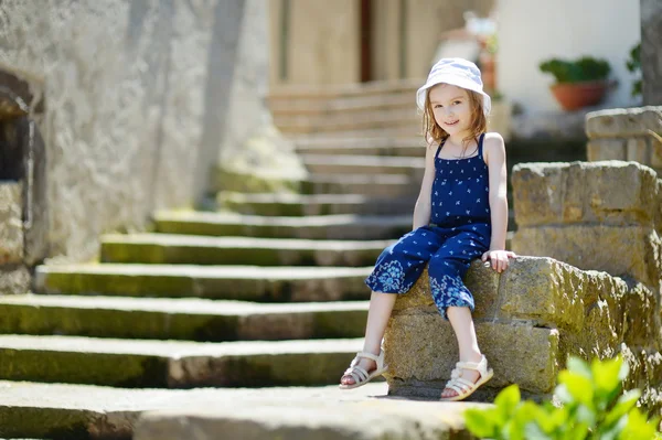 Menina bonito — Fotografia de Stock