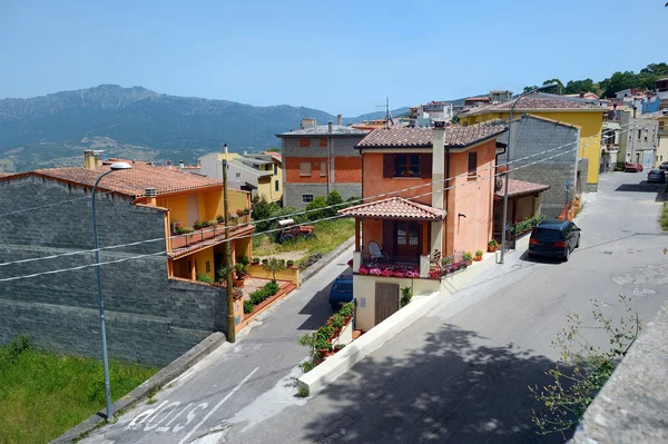 Italian mountain town — Stock Photo, Image