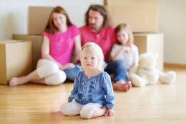 Yeni evimizde aile