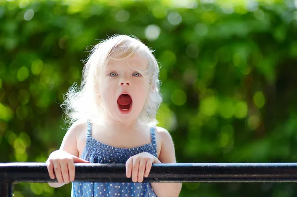 Girl making funny faces — Stock Photo, Image