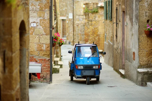 Pitigliano Italy Ιουνιου 2019 Στενοί Παλιοί Δρόμοι Της Περίφημης Πόλης — Φωτογραφία Αρχείου