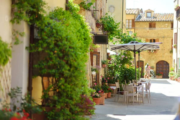 Smalle Straat Van Pienza Een Klein Dorpje Gelegen Prachtige Toscaanse — Stockfoto
