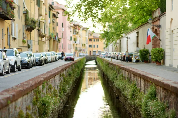 Krásné Středověké Ulice Města Lucca Známé Pro Své Nedotčené Renesanční — Stock fotografie