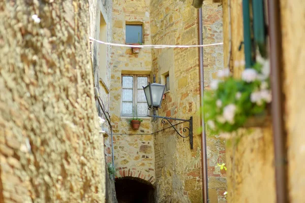 Narrow Street Pienza Tiny Village Located Beautiful Tuscany Valley Known — Stock Photo, Image