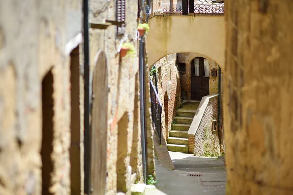 Jalan Jalan Sempit Sorano Sebuah Kota Bukit Kuno Abad Pertengahan — Stok Foto