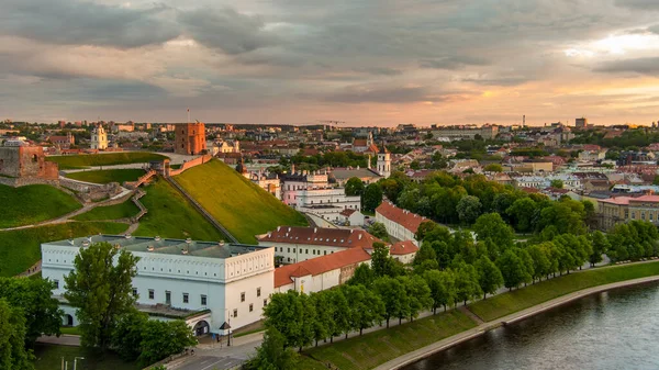 Kuzey Avrupa Nın Büyük Ortaçağ Kasabalarından Vilnius Old Town Havadan — Stok fotoğraf