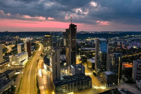 Beautiful Aerial Evening View Vilnius Business District Scenic Sunset Illumination — Foto de Stock
